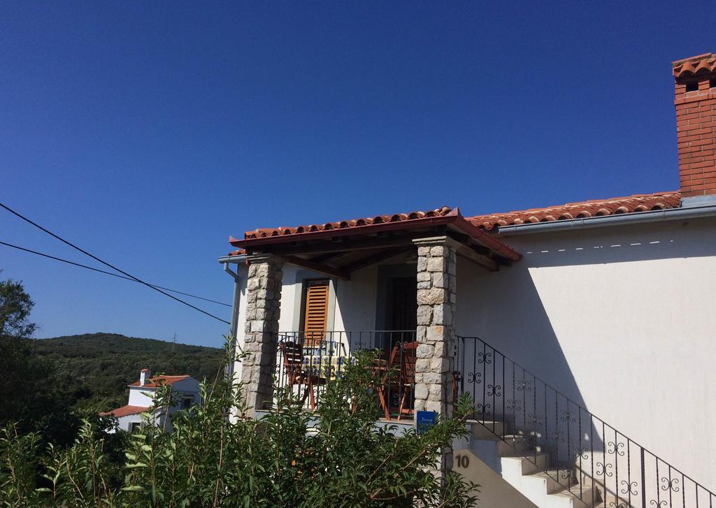 Apartments Vodaric Loznati Cres Exterior foto